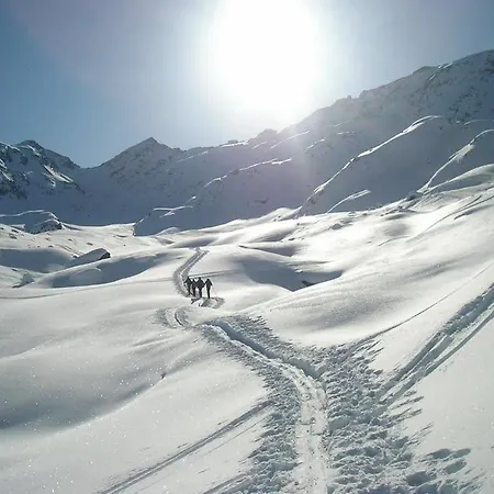 فندق Al Torrente 3*